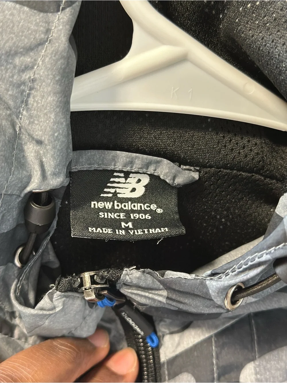 New Balance Men’s Gray & Black Camo Windbreaker Jacket with Hood